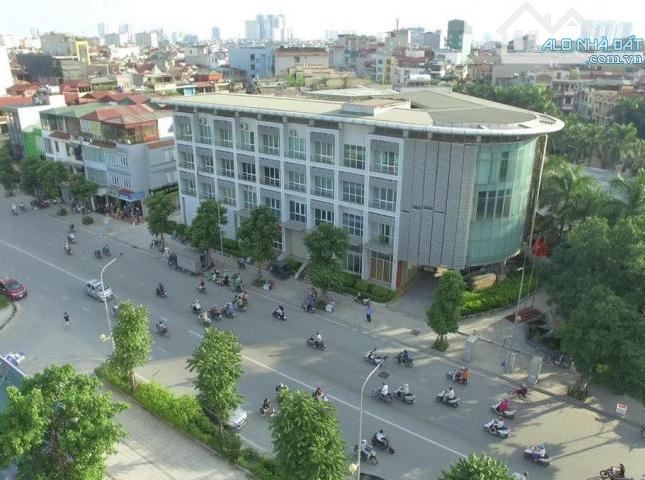 Cho thuê sàn văn phòng 170m² mặt phố Lê Trọng Tấn - Vị trí đẹp, giá tốt!