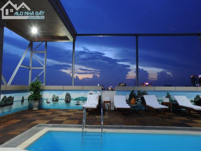 Cho thuê khách sạn mặt tiền Phó Đức Chính 4000m² giá 1.28 tỷ - Cơ hội kinh doanh hiếm có!