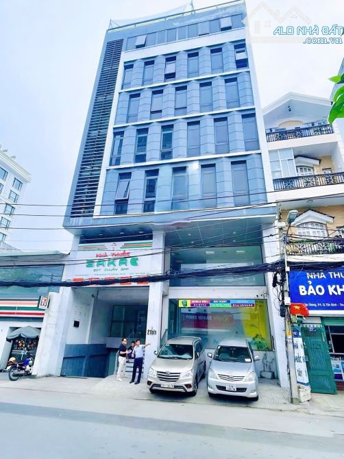 Cho thuê tòa nhà 7 tầng mặt tiền Hậu Giang 1500m² - Cơ hội hiếm có!