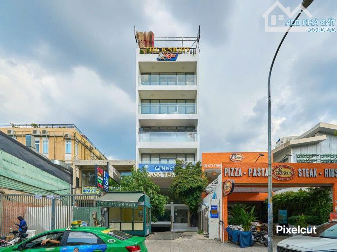 Cho thuê tòa nhà 92 Xuân Thủy 1400m² - Đắc địa Thảo Điền