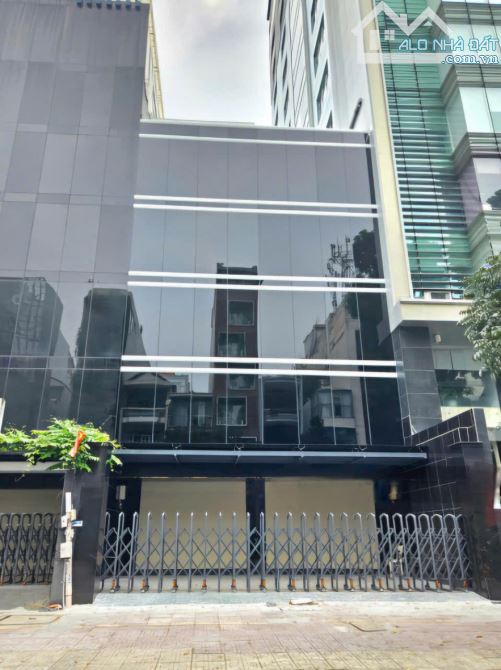 Cho thuê tòa nhà 103-105 Nguyễn Đình Chiểu 1400m² Quận 3 - Cơ hội vàng cho doanh nghiệp!