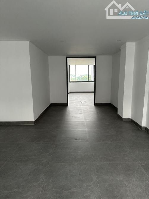 Nhà Phố 380m² Cho Thuê 18 Triệu - Vị Trí Đẹp, Kinh Doanh Thuận Lợi!