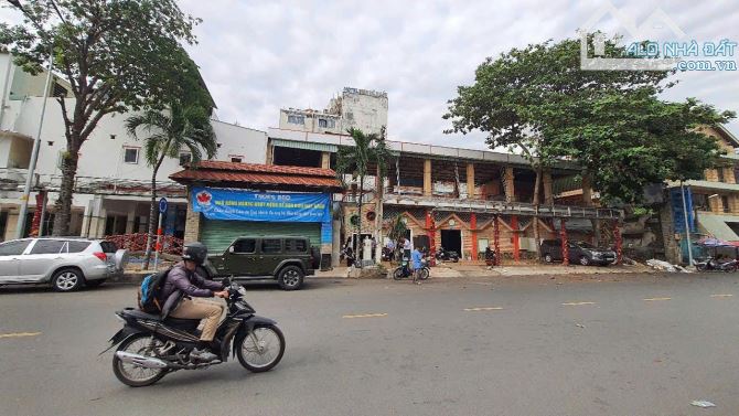 Nhà cho thuê 2.996m² Quận Tân Bình - Cơ hội kinh doanh tuyệt vời!