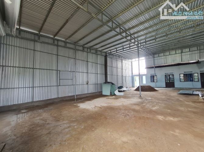 Kho cho thuê 350m² tại An Tây - Giá thuê chỉ 13 triệu/tháng!