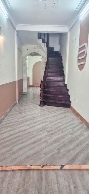Nhà mặt phố Thụy Khuê 40m² giá 16 triệu - Cơ hội kinh doanh sầm uất!