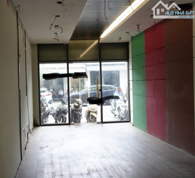 Cho thuê nhà mặt phố Hàng Chuối 50m² giá 40 triệu - Cơ hội kinh doanh hấp dẫn!