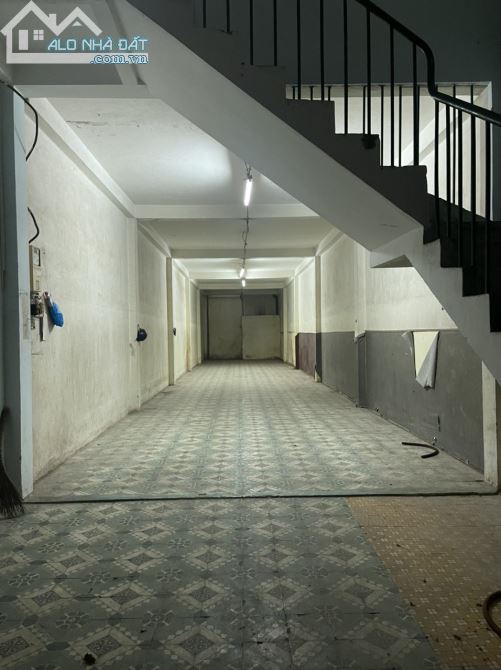 Nhà cho thuê 125m² hẻm xe hơi Tô Hiến Thành Quận 10 - Cơ hội kinh doanh tuyệt vời!