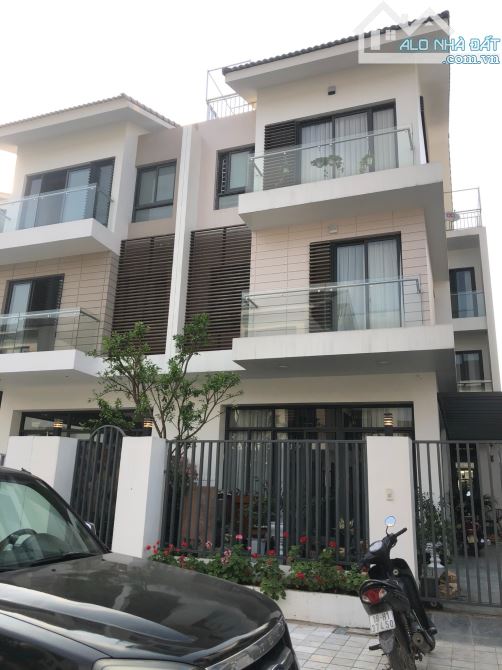 Cho thuê biệt thự hoàn thiện đẹp 225m² tại Dương Nội - Giá chỉ 18 triệu