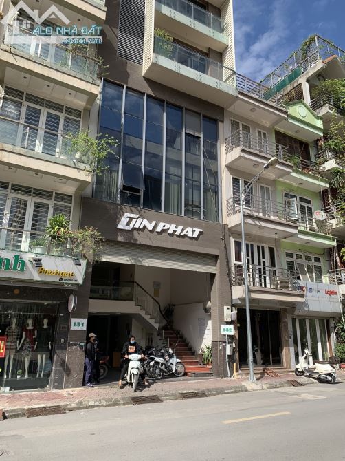 Cho Thuê Văn Phòng 50m² Cầu Giấy 7.5 Triệu - Vị Trí Đắc Địa!