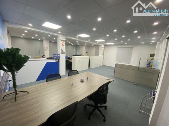 Cho Thuê Văn Phòng Mễ Trì Hạ 60m² giá 8.5 triệu - Cơ hội hiếm có!