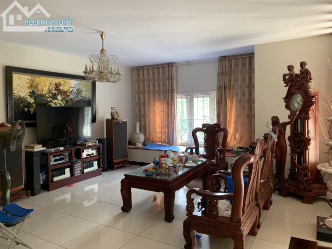 Cho thuê biệt thự liền kề 480m² tại An Huy - Cơ hội hiếm có!