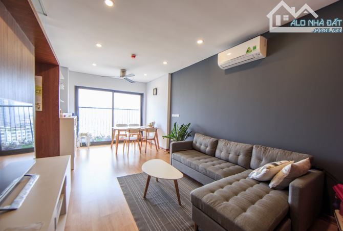 Căn hộ Golden West 84m² giá 14 triệu - Cơ hội hiếm có!