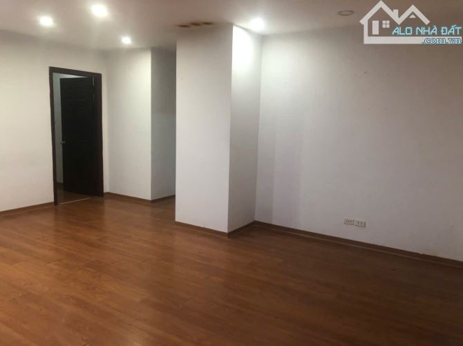 Căn hộ Hapulico Complex 110m² giá 13 triệu - Cơ hội thuê tốt!