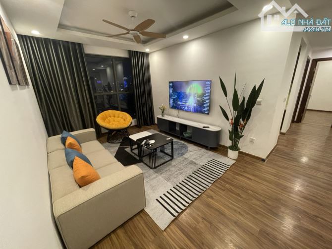 Căn hộ The Golden Palm 95m² giá 19 triệu - Cơ hội vàng cho thuê!