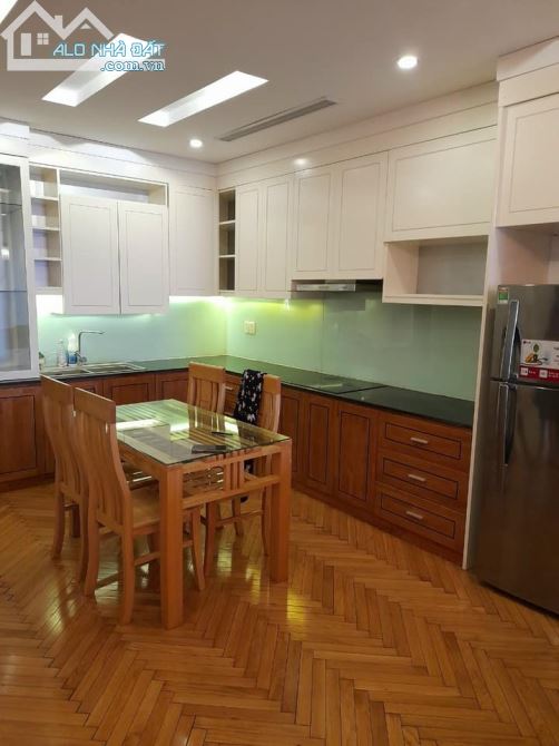 Chung cư Sky Light 102m² giá 14 triệu - Sẵn sàng vào ở!