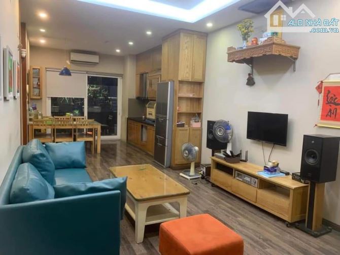 Chung cư Nam Đô 100m² giá 14 triệu - Căn góc tiện nghi