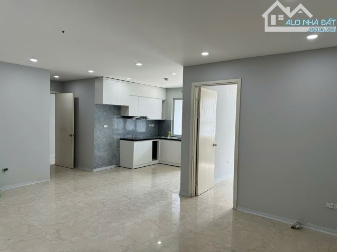 Căn hộ 2PN 73m² tại Minh Khai giá 12 triệu - Đồ mới hoàn thiện!