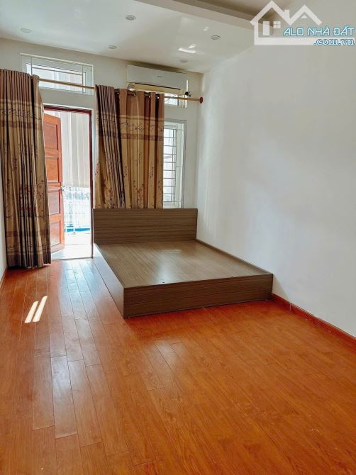 Phòng cho thuê 30m² giá 3.6 triệu - Mai Dịch, đầy đủ tiện nghi