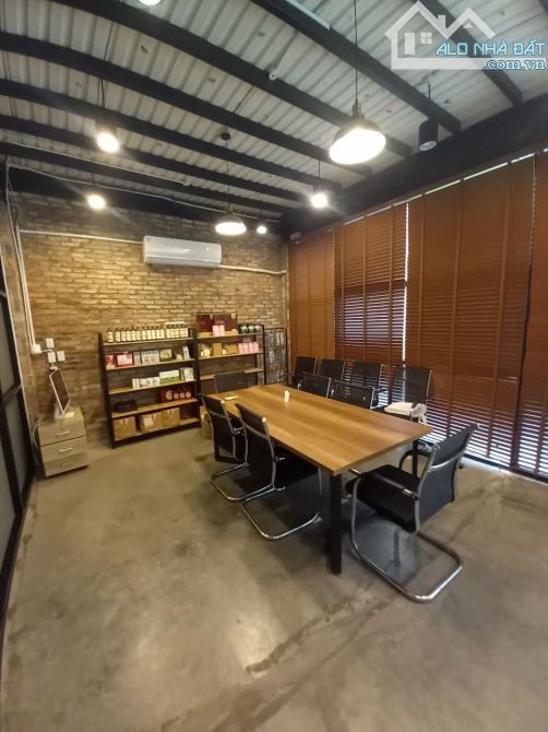 Biệt thự Hẻm 38 Nguyễn Văn Trỗi 200m² giá 55 triệu - Cơ hội hiếm có!