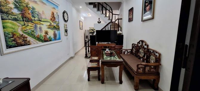 Nhà cho thuê 4 tầng 40m² phố Minh Khai - Phù hợp hộ gia đình