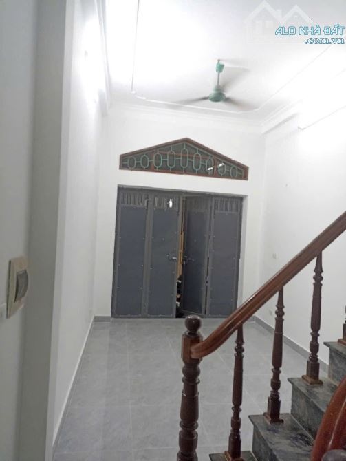 Nhà 4 tầng cho thuê phố Vũ Thạnh 30m² giá 11 triệu - Cơ hội tốt cho gia đình!