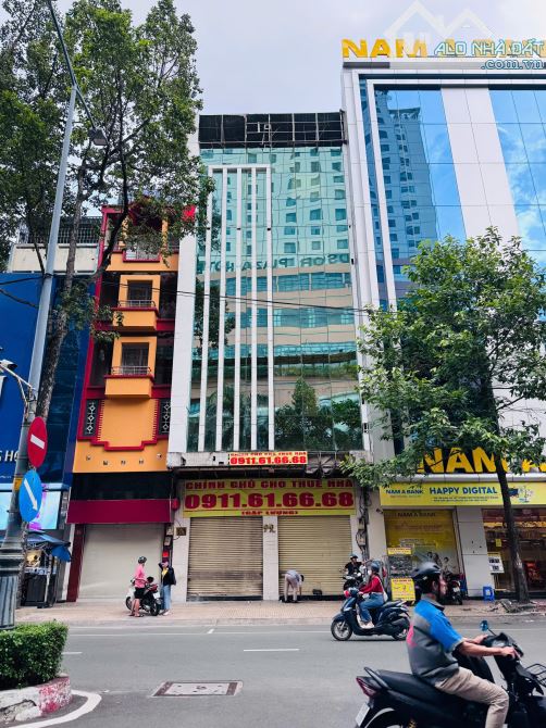 Cho thuê Tòa nhà 9-9Bis An Dương Vương 816m² giá 250 triệu - Cơ hội vàng cho doanh nghiệp!