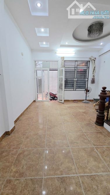 Nhà cho thuê 60m² giá 12 triệu tại Lê Đức Thọ - Cơ hội tốt cho gia đình!