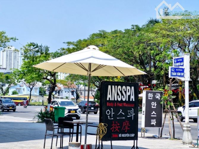 Nhà phố biển Mỹ Khê 120m² giá 7,95 tỷ - Cơ hội đầu tư tuyệt vời!