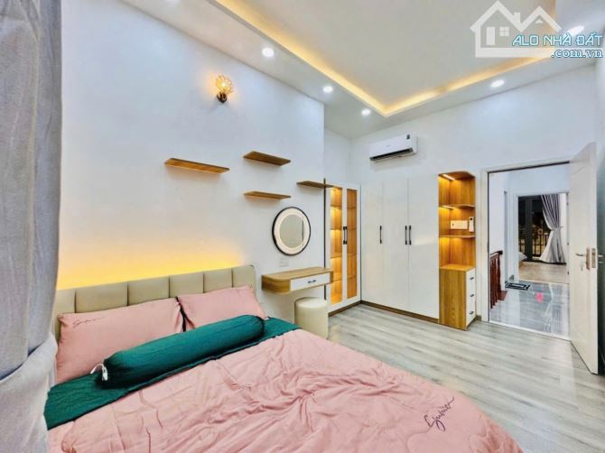 Nhà bán Hoàng Việt, Tân Bình 50m² giá 2.29 tỷ - Cơ hội đầu tư tốt!
