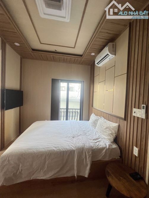 Toà căn hộ mặt tiền phố Tây Lê Lộ 81m² giá 26 tỷ - Dòng tiền ổn định 120 triệu/tháng!