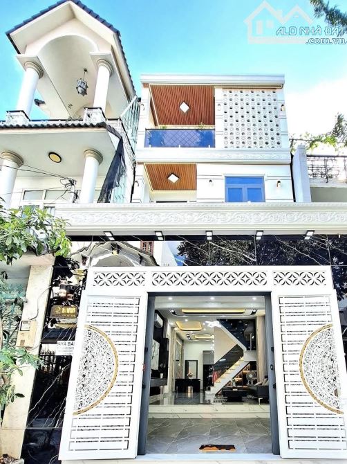 Nhà đẹp 70m² giá 3.29 tỷ - Hẻm ô tô Phạm Văn Hai, Tân Bình