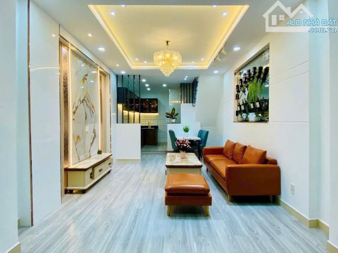 Nhà Đẹp 68,4m² Đường Đặng Văn Ngữ, Phú Nhuận Giá 2,42 Tỷ - Cơ Hội Hiếm Có!
