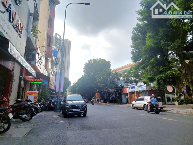 Nhà Mặt Tiền Cao Thắng 67m² giá 42.8 tỷ - Cơ hội kinh doanh tuyệt vời!