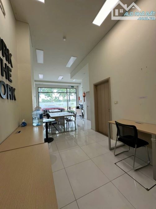 Cho thuê văn phòng 50m² tại The Manor Central Park - Cơ hội hiếm có!