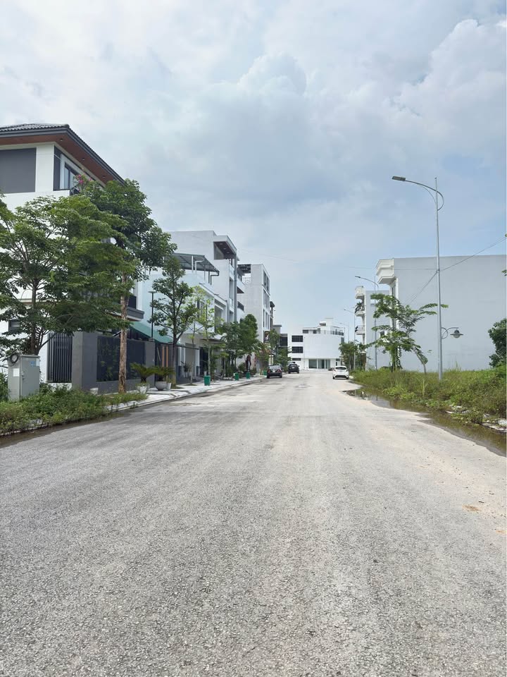 Đất nền khu đô thị Tân Hà Tuyên Quang 100m² giá 3 tỷ - Cơ hội hiếm có!