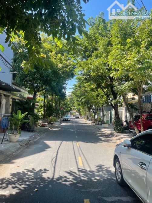 Nhà 2 Tầng 100m² Đà Nẵng Giá 8.6 Tỷ - Cơ hội hiếm có!