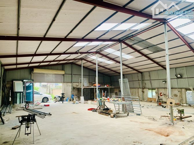 Kho cho thuê 260m² giá 10 triệu tại Hải Bối - Cơ hội hiếm có!