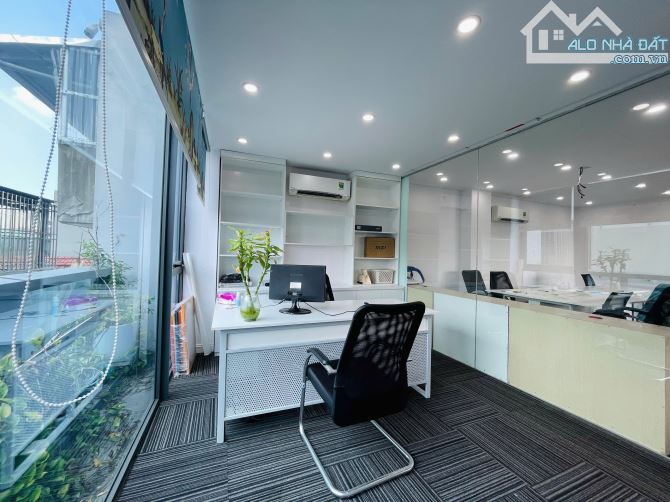 Cho thuê sàn văn phòng 110m² giá 16 triệu - Lô góc view thoáng