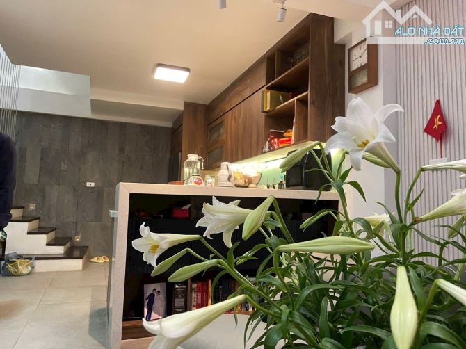 Nhà riêng Ngọc Khánh, Ba Đình 65m² giá 13 tỷ - Cơ hội hiếm có!