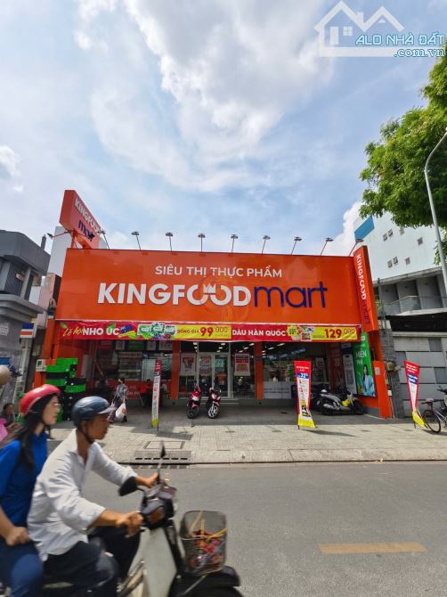 Khuôn đất 303m² giá 88 tỷ tại Ga Metro số 2 Quận 10 - Cơ hội đầu tư hấp dẫn!