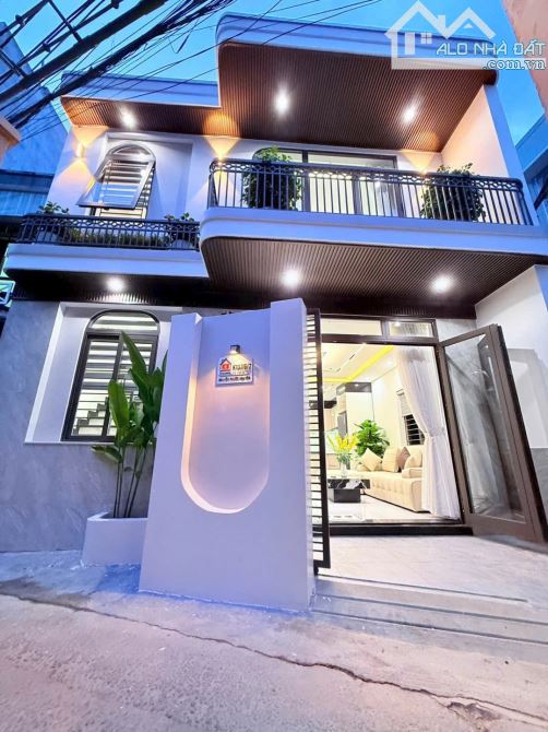 Nhà phố 2 mặt tiền Nguyễn Phước Nguyên 65m² giá 4.4 tỷ - Cơ hội hiếm có!