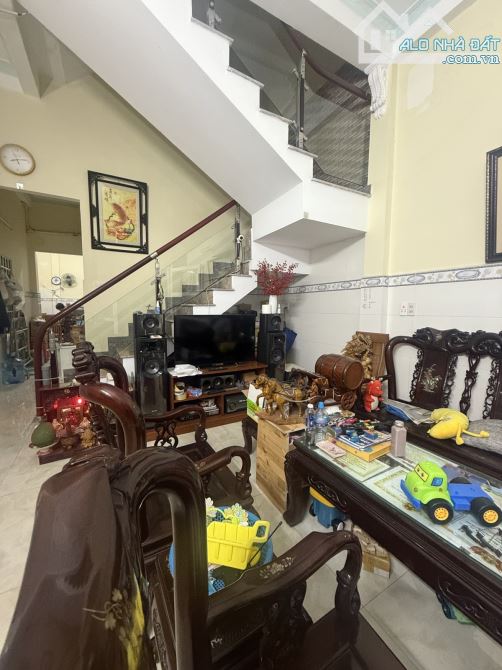 Nhà 3 tầng 102m² tại Sơn Trà giá 8.55 tỷ - Cơ hội đầu tư tuyệt vời!