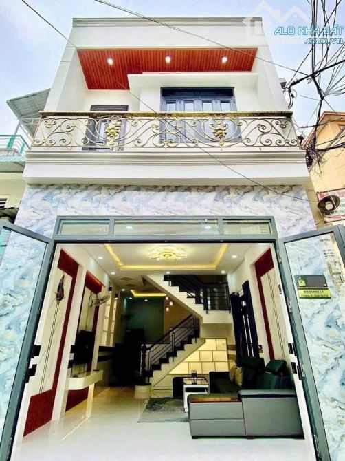 Bán nhà 68m² giá 2.46 tỷ tại Thích Quảng Đức, Phú Nhuận - Cơ hội đầu tư sinh lời!