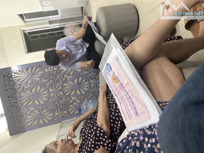 Nhà mặt tiền lô góc 70m² đường Hàn Mạc Tử giá 5.2 tỷ - Cơ hội hiếm có!