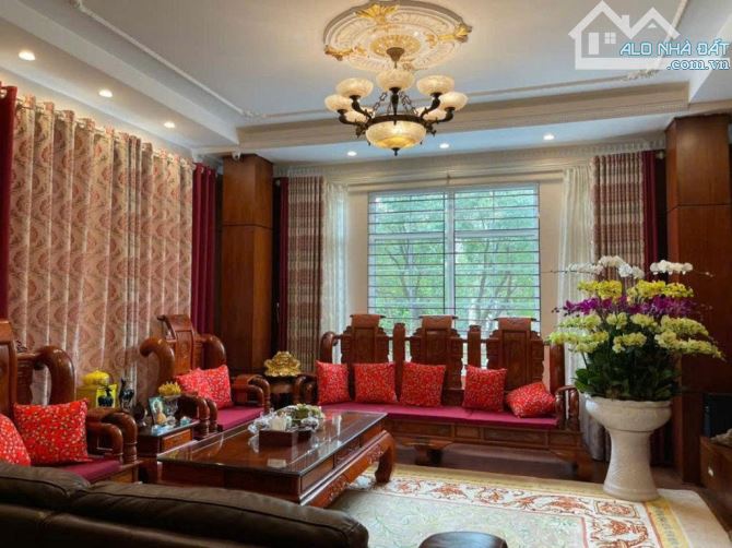 Biệt thự, LK, Shophouse KĐT Văn Phú 90m² giá 17,5 tỷ - Cơ hội đầu tư hấp dẫn!