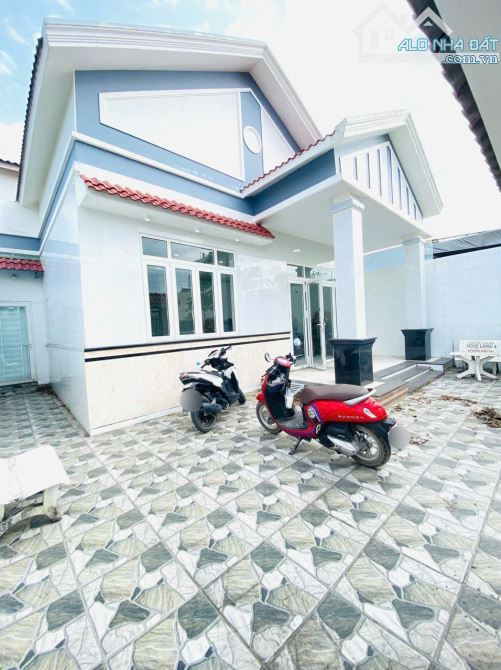 Cho thuê biệt thự 180m² giá 14 triệu - An ninh khu Hồng Loan