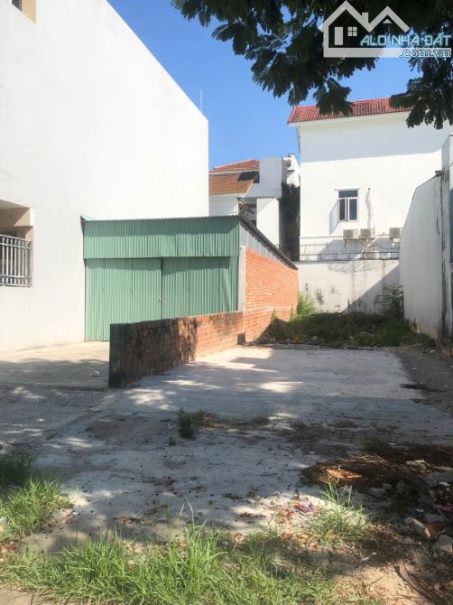 Đất Mặt Tiền Ngô Quyền 121m² giá 8.6 tỷ - Cơ hội đầu tư hấp dẫn!