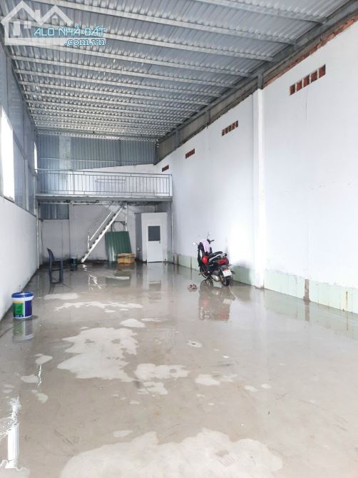 Cho thuê nhà xưởng 280m² giá 12 triệu tại Thạnh Xuân, Quận 12 - Cơ hội hiếm có!
