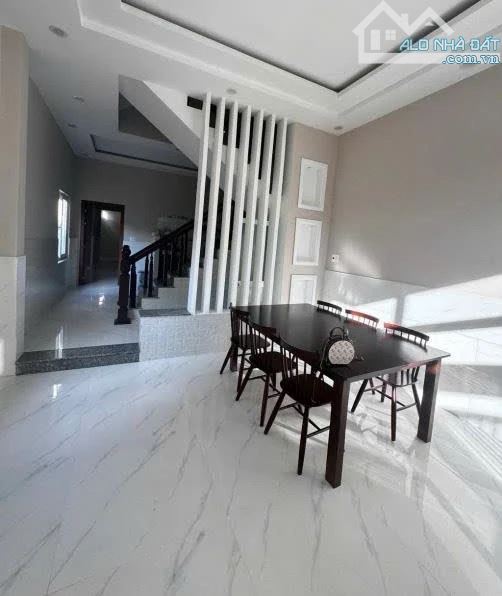 Nhà đẹp 3 tầng 85m² giá 9.95 tỷ Đà Nẵng - Cơ hội đầu tư sinh lời!