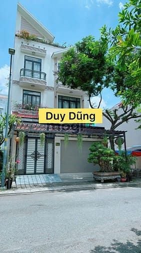 Biệt thự KDC Phong Phú, Bình Chánh 160m² giá 13.8 tỷ - View công viên tuyệt đẹp!